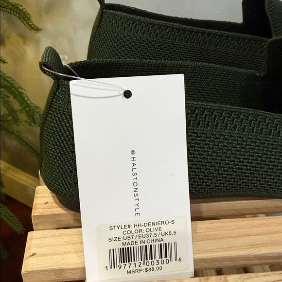 HP🌈 BNWT! H Halston Olive Green Fabric Women’s Loafers HH - Deniero Size 7 - Picture 10 of 13